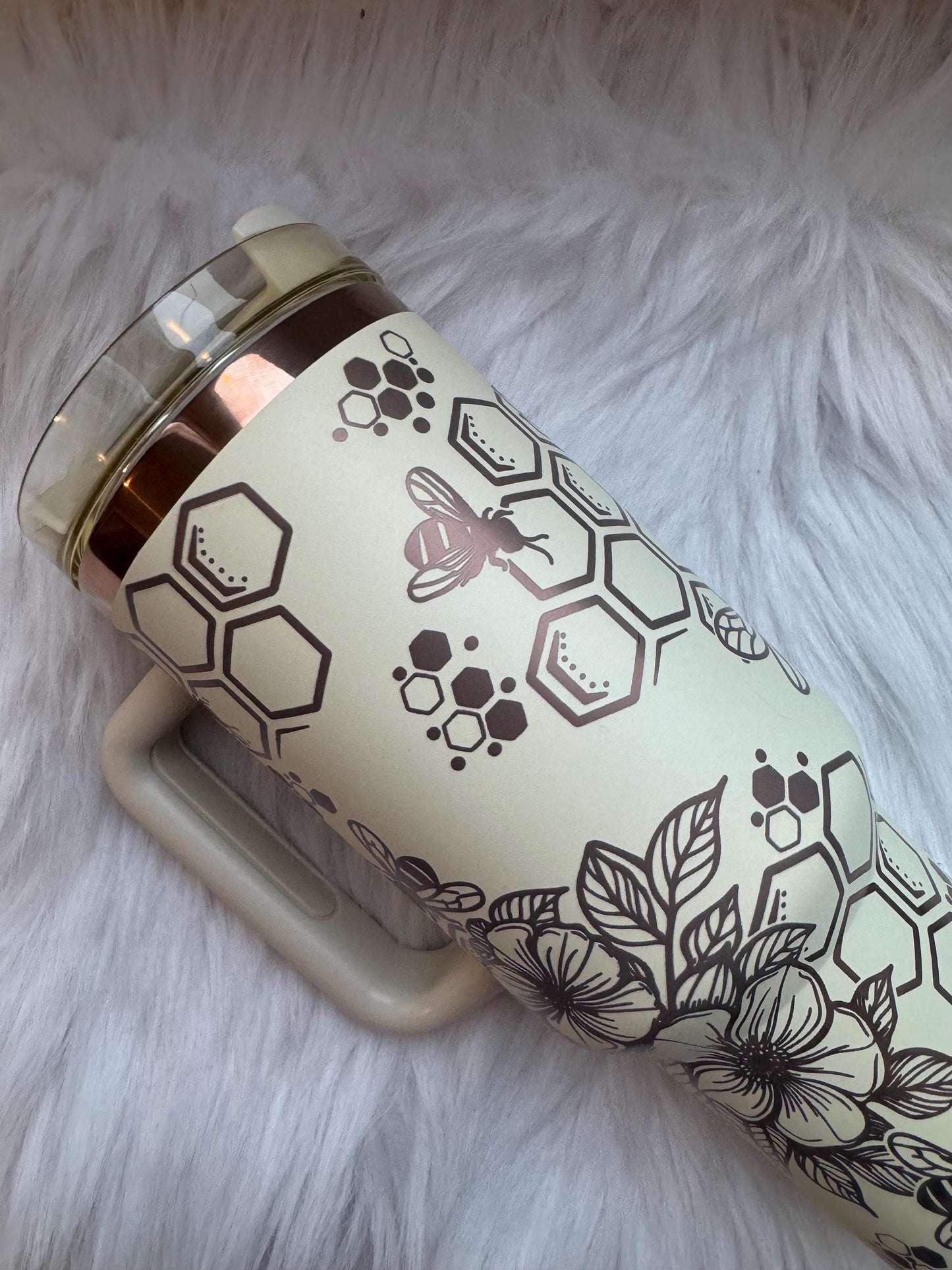 Honey Bee 40 oz engraved tumbler~ Honey Bee design Tumbler~ Bee lover gift