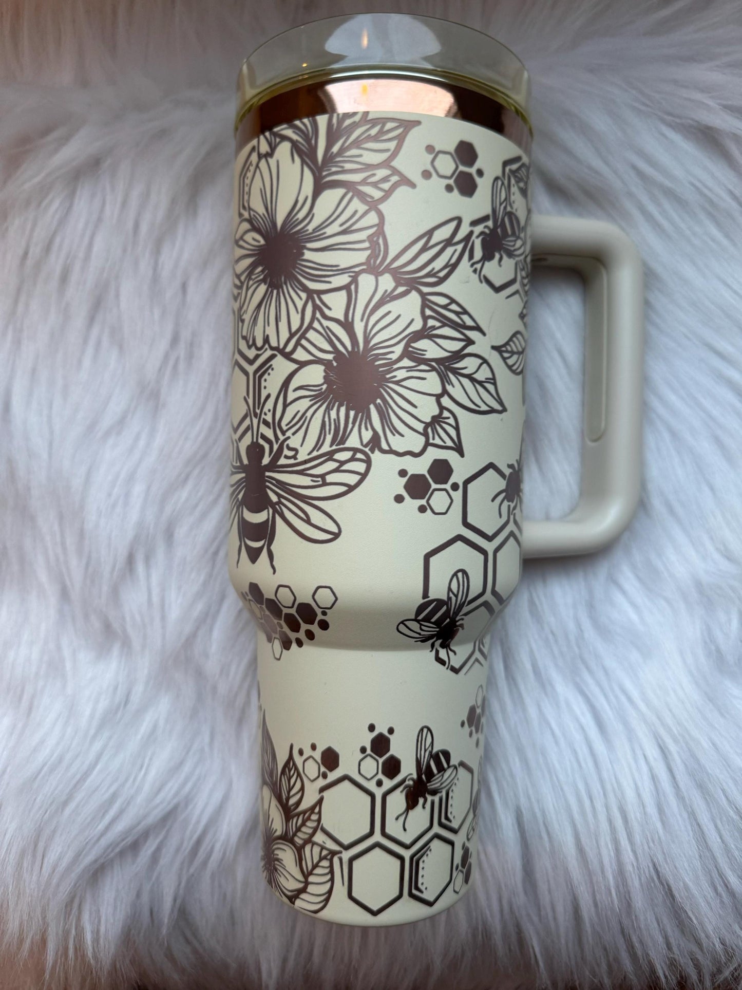 Honey Bee 40 oz engraved tumbler~ Honey Bee design Tumbler~ Bee lover gift