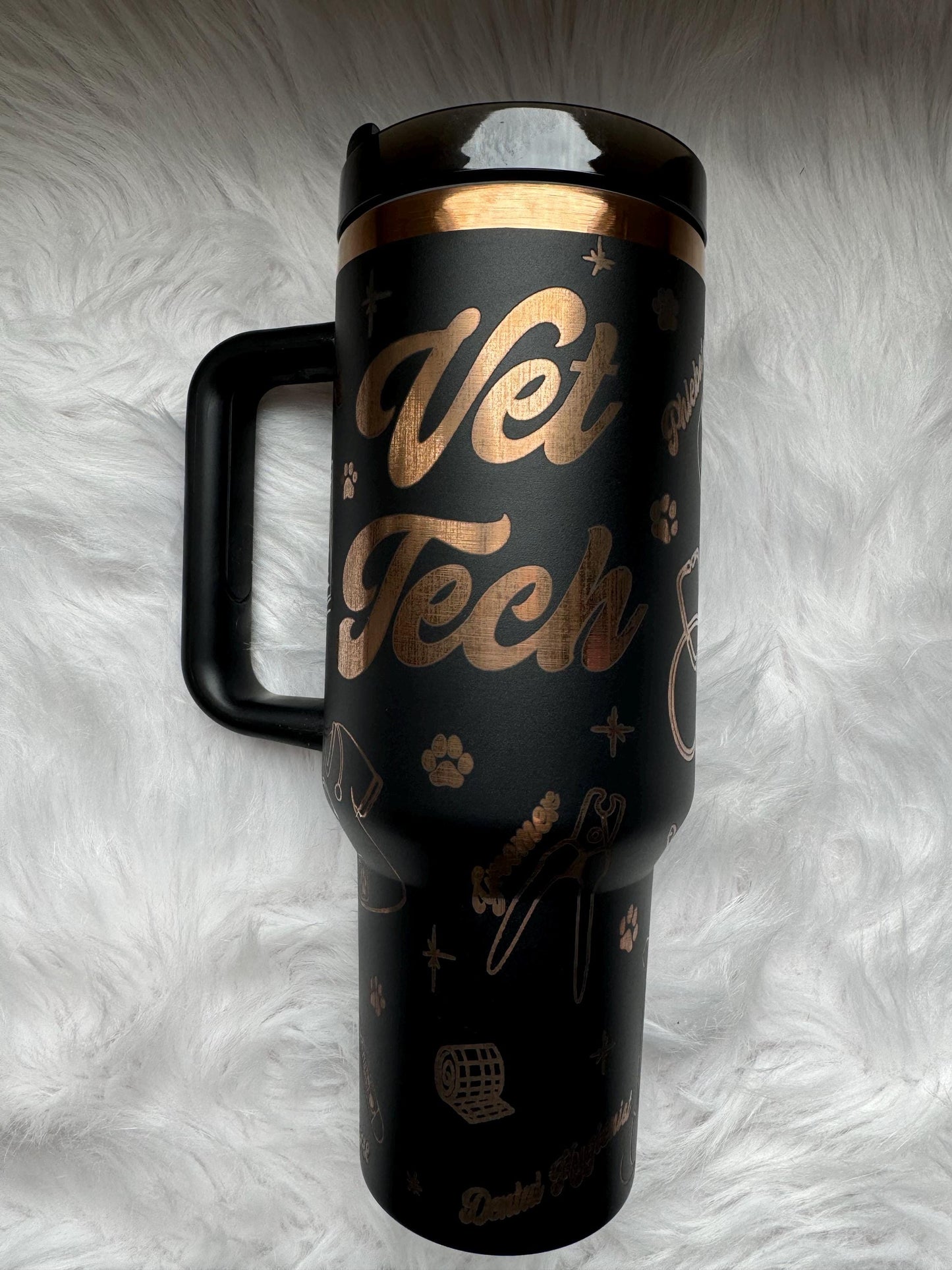 Vet Tech engraved tumbler~ Vet Tech gift~ Insulated hot and cold 40 oz Tumbler ~Custom Engraved Tumbler~