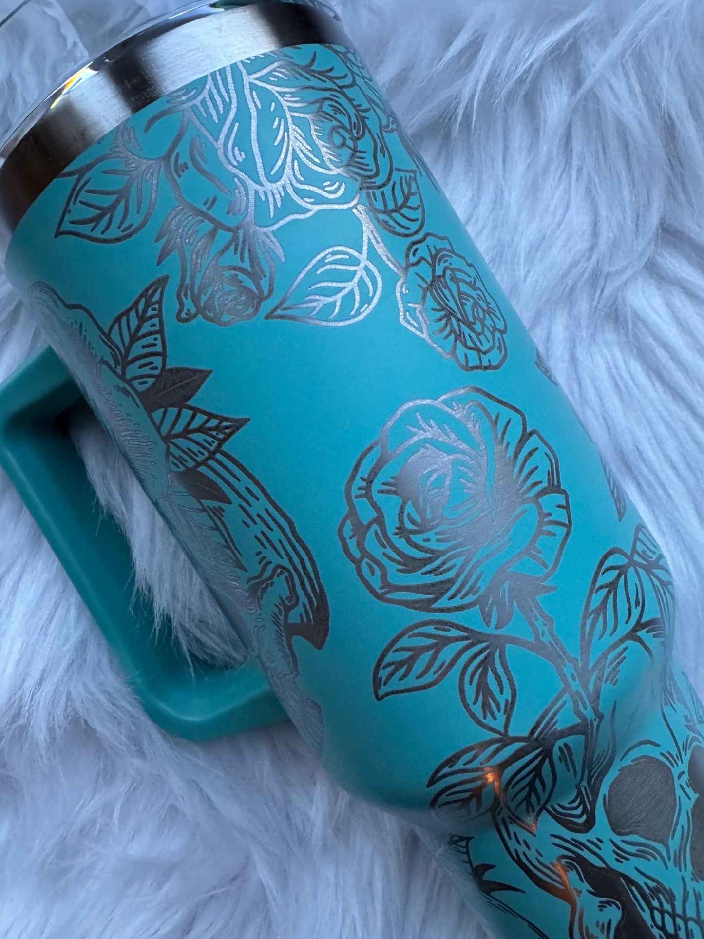 Skull and roses 40 oz engraved tumbler~ Skull and rose design Tumbler~ Sugar Skulls