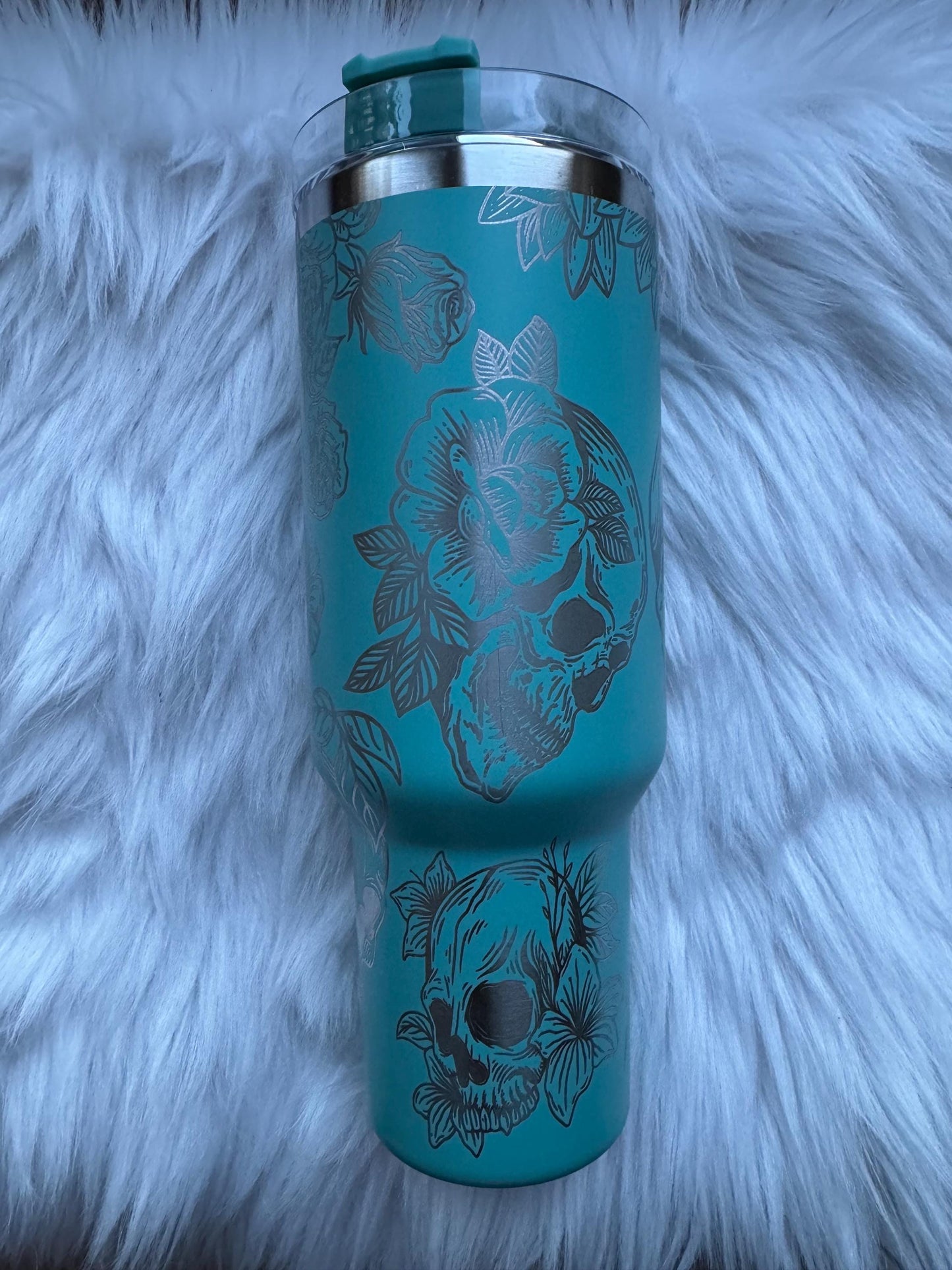 Skull and roses 40 oz engraved tumbler~ Skull and rose design Tumbler~ Sugar Skulls