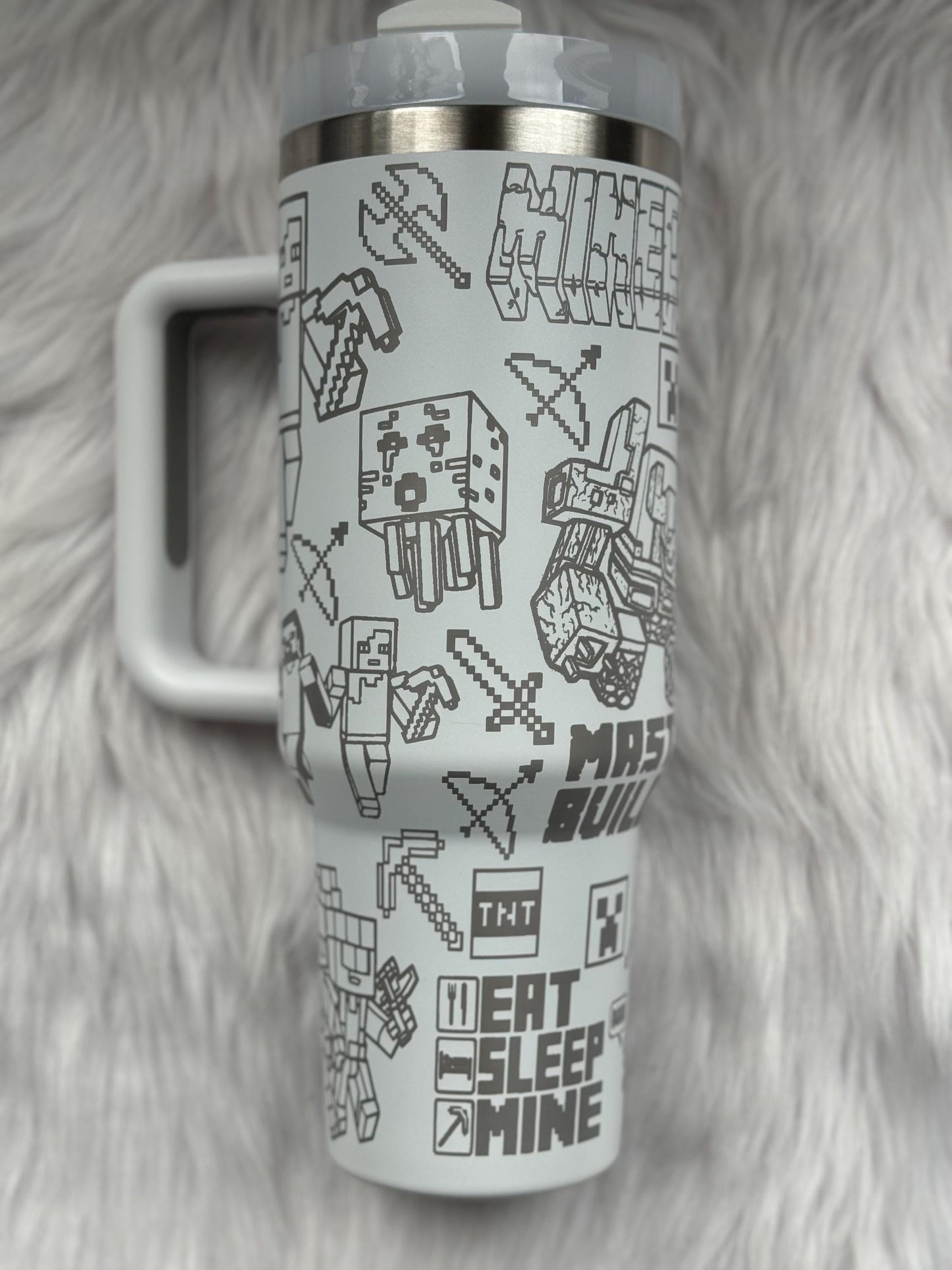 Master Builder 40 oz engraved tumbler~ MC lover gift~ Insulated hot and cold 40 oz Tumbler ~Custom Engraved Tumbler~